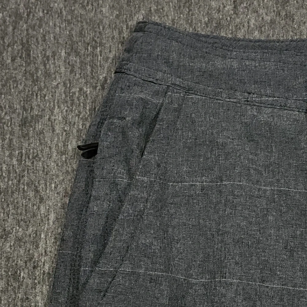 Hang Ten Hybrid Board Short 36 x10‎ Men Gray Plaid Flat Front Swim Golf Tech 20